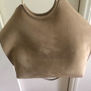 TODAY ONLY !!Beautiful banana republic handbag 😊